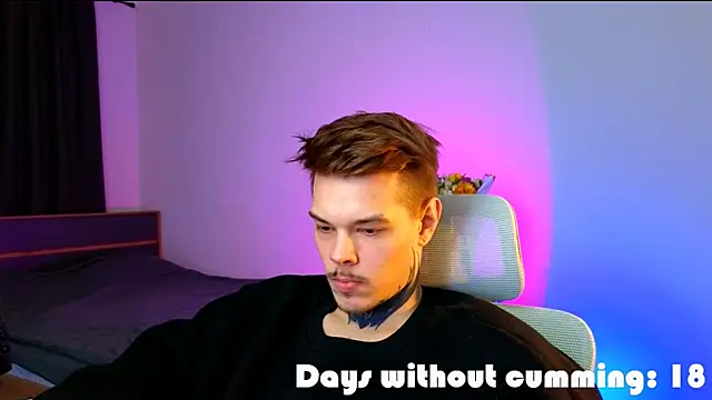 denis_here (M young) - 👀 SHOW INK ON MY BODY