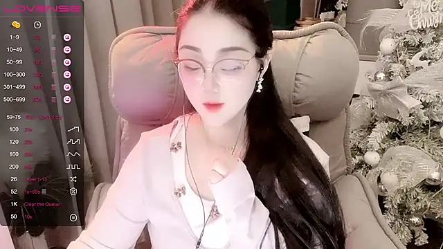 Monica-666888- webcam