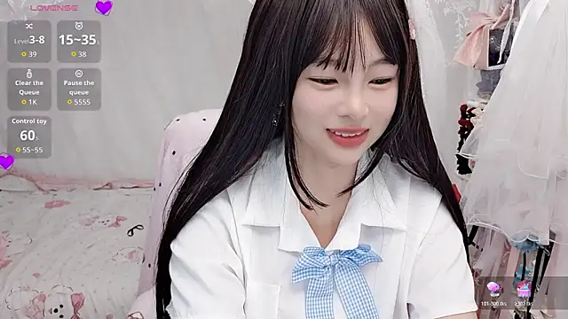 美女9aunatiis在线直播