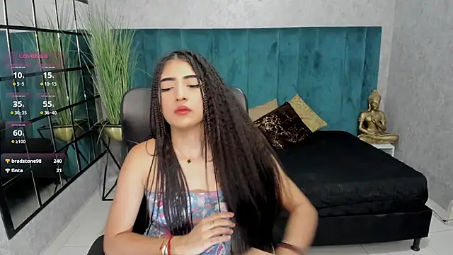 VictoriaaBlair webcam