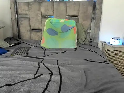 Master_Ruthless77 webcam