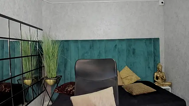 VictoriaaBlair webcam