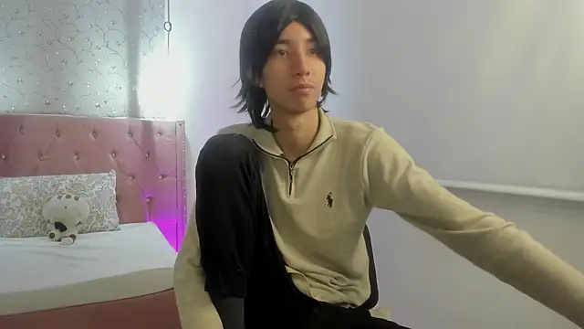 loverisu-coral webcam