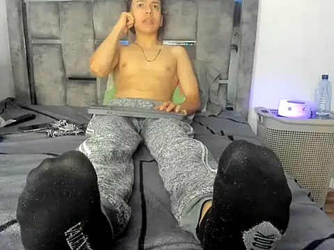 Master_Ruthless77 webcam