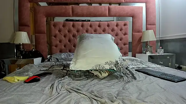 briana_wonder69xxx webcam