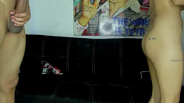 Thresomenmercy webcam