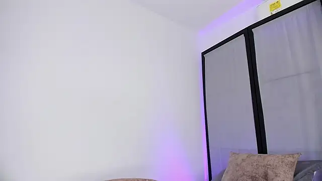 niicole_steele_ webcam