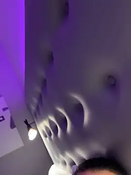 Nola_Luxx-offiziell webcam