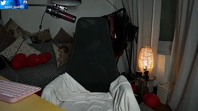 supreme_dominatrix webcam