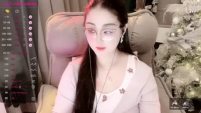 Monica-666888- webcam