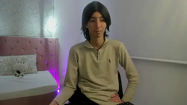 loverisu-coral webcam