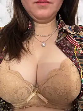 Webcam Model (Ory22)  is live.Free join now!