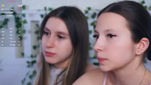 GabrielleLynchar... Live Webcam on Stripchat