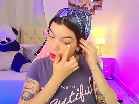 LillithRoses_ webcam