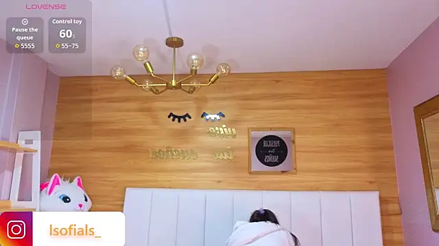 Abril_Velvet_a_ webcam