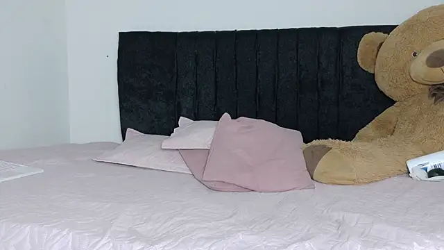 Natashaparker__ webcam