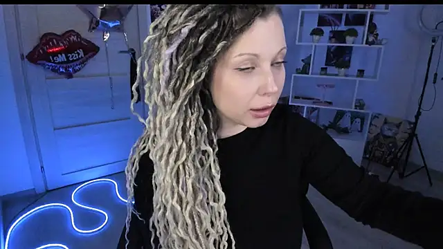 HoneySallyMoore webcam