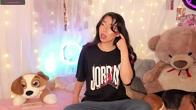 natalie_jaensen webcam