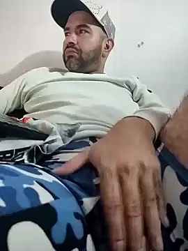 hairyandbigmann webcam