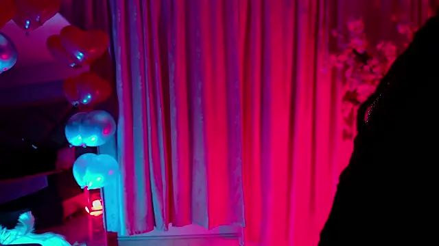 elith_noa - Elith_noa's free webcam