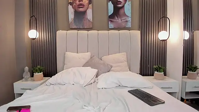 GiannaColling1 webcam