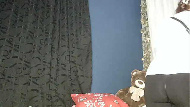 lunahototinparis18 webcam