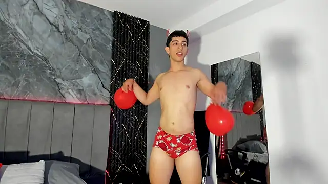 hot_summer_boy_ webcam