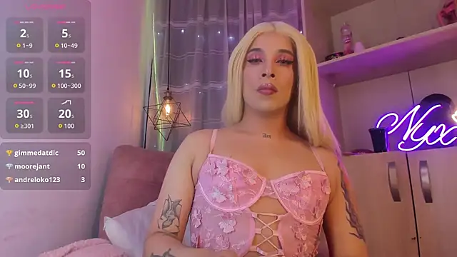 Nyx__Blackwood webcam