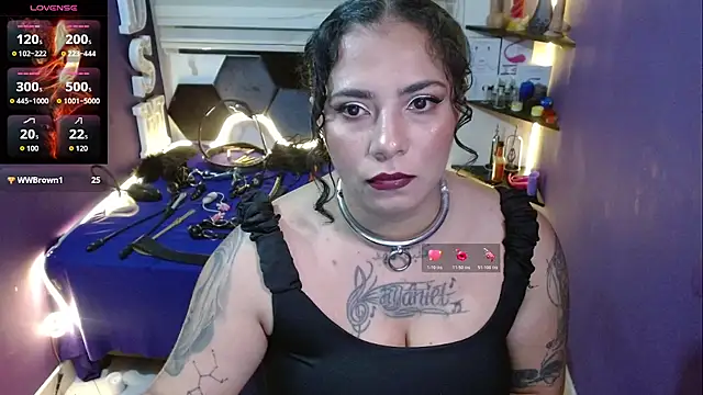 Alexa_Slavehot777 webcam