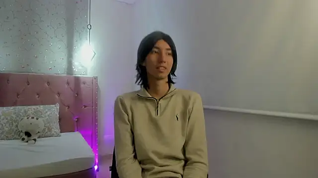 loverisu-coral webcam