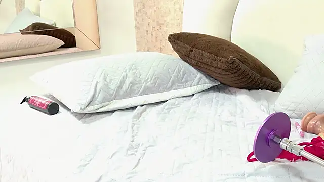 samanthaa_joness_ webcam