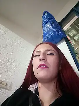 im_scarlett18x webcam