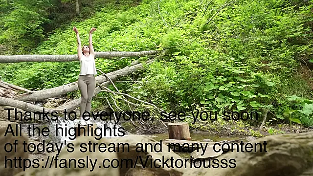 Victoria1Love webcam