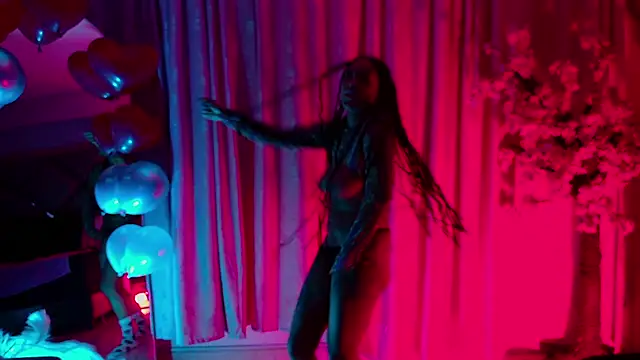 elith_noa - Elith_noa's free webcam - UK Sex Cams