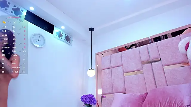 emily_daarell webcam