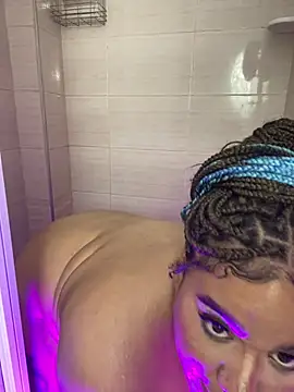 AlahiaFrequency webcam