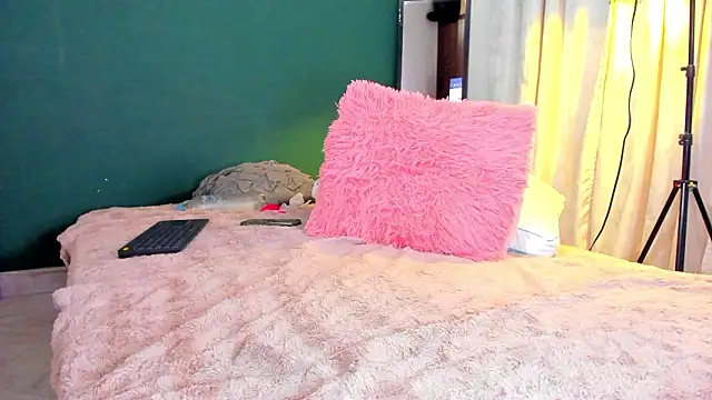 liry_kim_ - Liry_kim_'s free webcam - UK Sex Cams