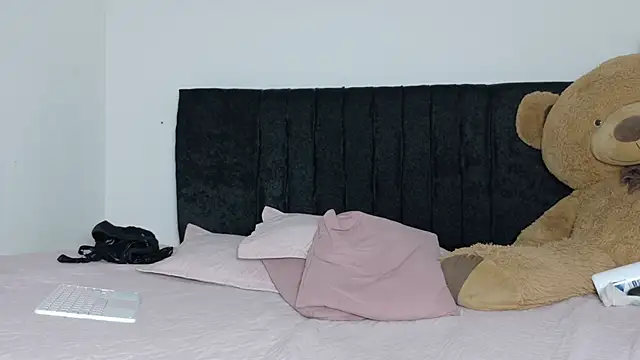 Natashaparker__ webcam