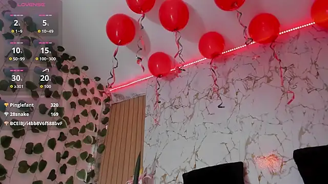 Christal_Golden webcam