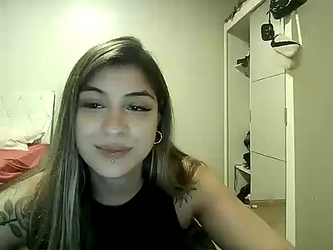 Becca_B webcam
