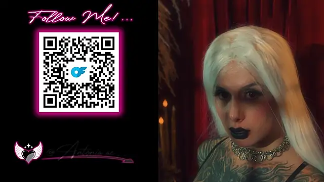 antoniaacxx Live Webcam on Stripchat