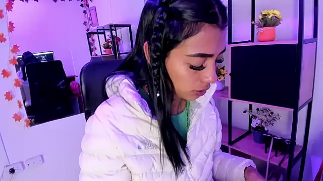 KarlaSlutSkinny__ webcam