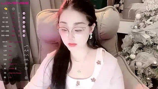 Monica-666888- webcam