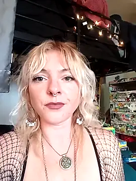 ticklemepinkk webcam