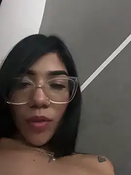 ElaRose_12 webcam