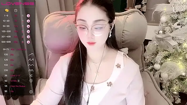 Monica-666888- webcam