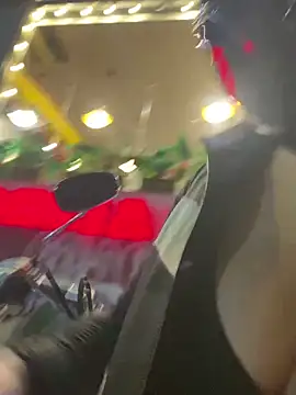 Scarlet_auraa webcam