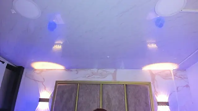 lolagray__ - LolaGray__'s free webcam - UK Sex Cams