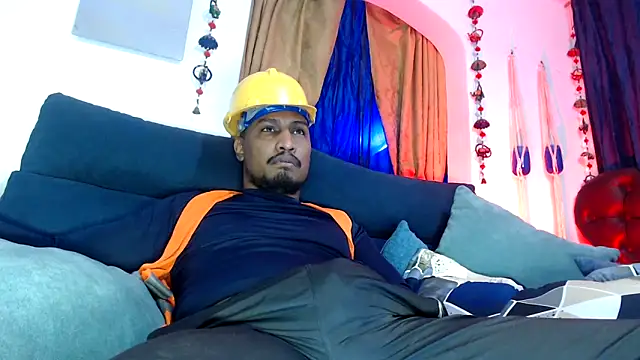 ElCaballeroNegro24 webcam