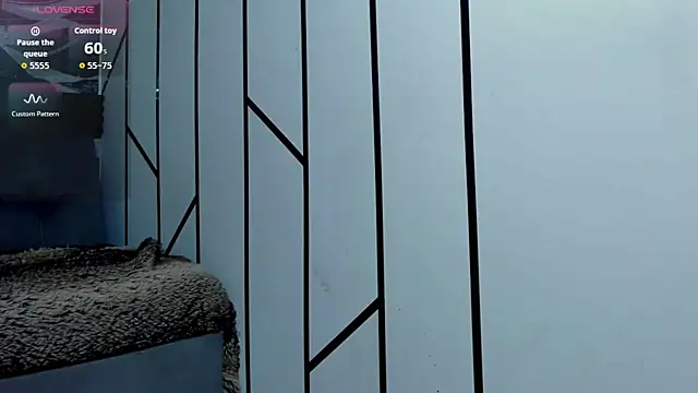 Sky_Rivers from StripChat is Freechat